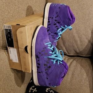 flintstone nike dunks